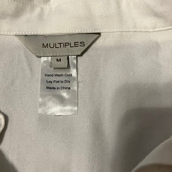 NWT Multiples white frayed edge top with roll short sleeves.  Size med. - Picture 6 of 8